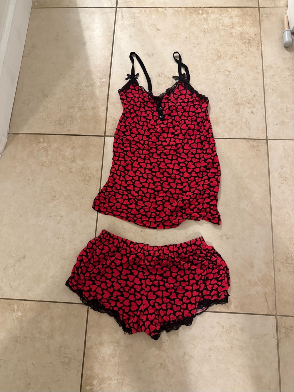 Red Heart-Print Cami & Short Sleep Set - Women